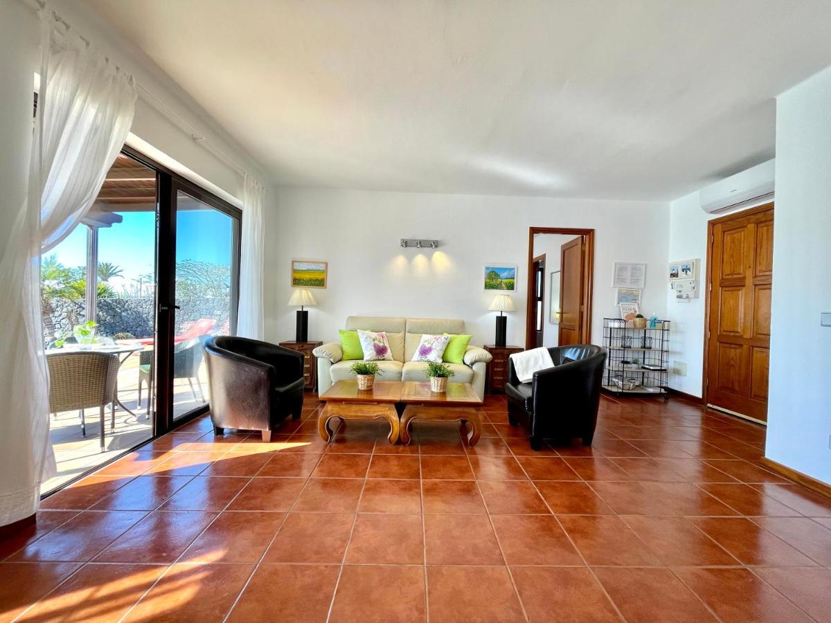 Villa Pilar Playa Blanca  Exterior photo