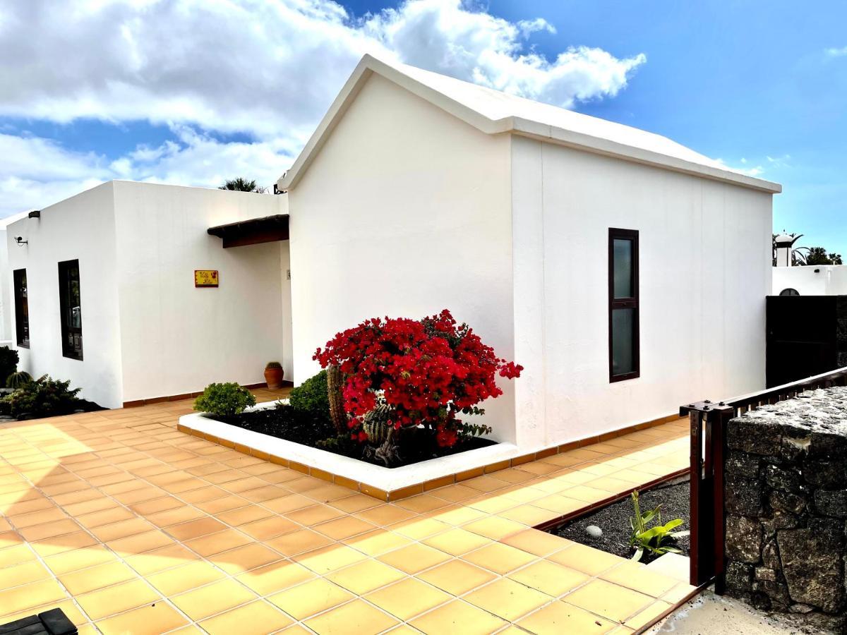 Villa Pilar Playa Blanca  Exterior photo